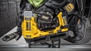 CLAVADORA A BATERIA 20V 1/2"-1" DCN890P2 DEWALT