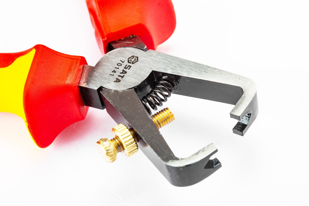 ALICATE CORTE/PELADORA  AISLADO 1000V ST70141ST SATA