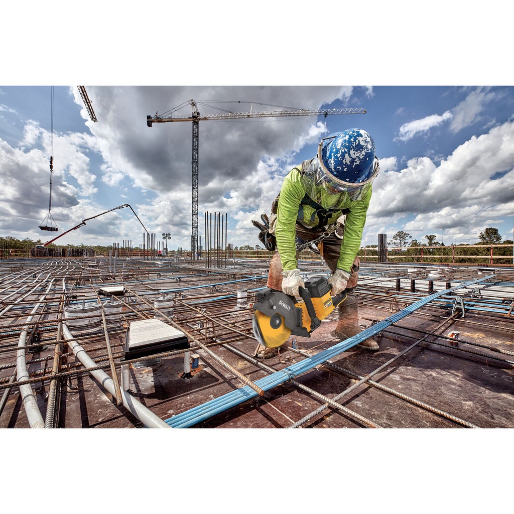 CORTADORA DISCO 9" 60V 9 Ah DCS692X2 DEWALT