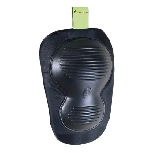 RODILLERA ANTIDERRAPANTE DE 2 CÁPSULAS NEGRA JYR-2102N JYRSA